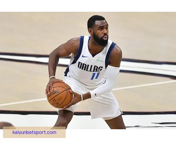 克莱一赛季命中174记三分超小哈达威 刷新独行侠替补三分纪录