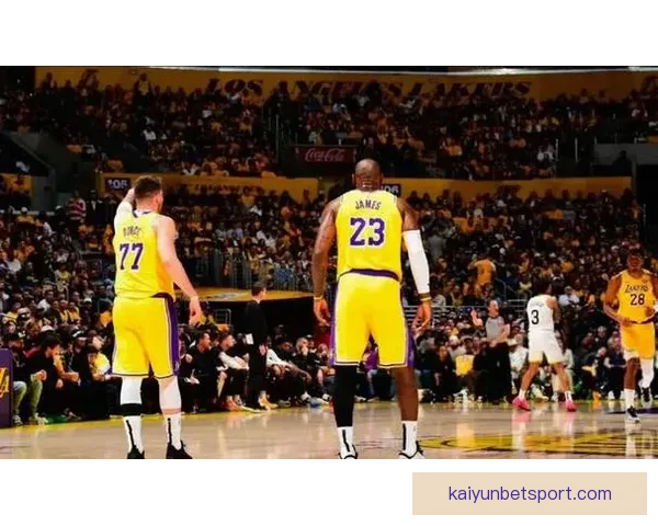 湖人对阵魔术伤情更新 里夫斯出战存疑克勒贝尔缺阵